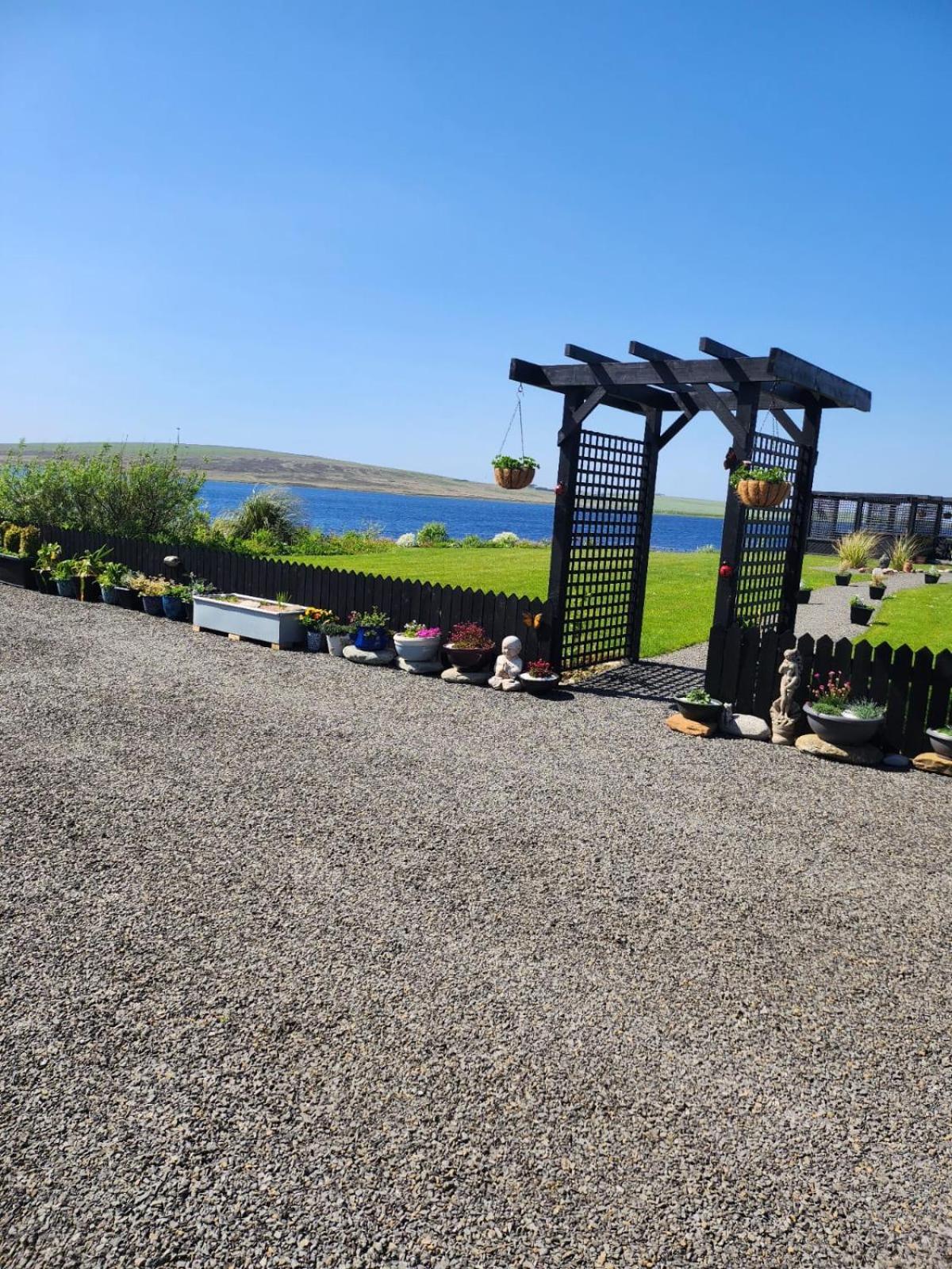 Lochview Apartment Swannay Exterior photo